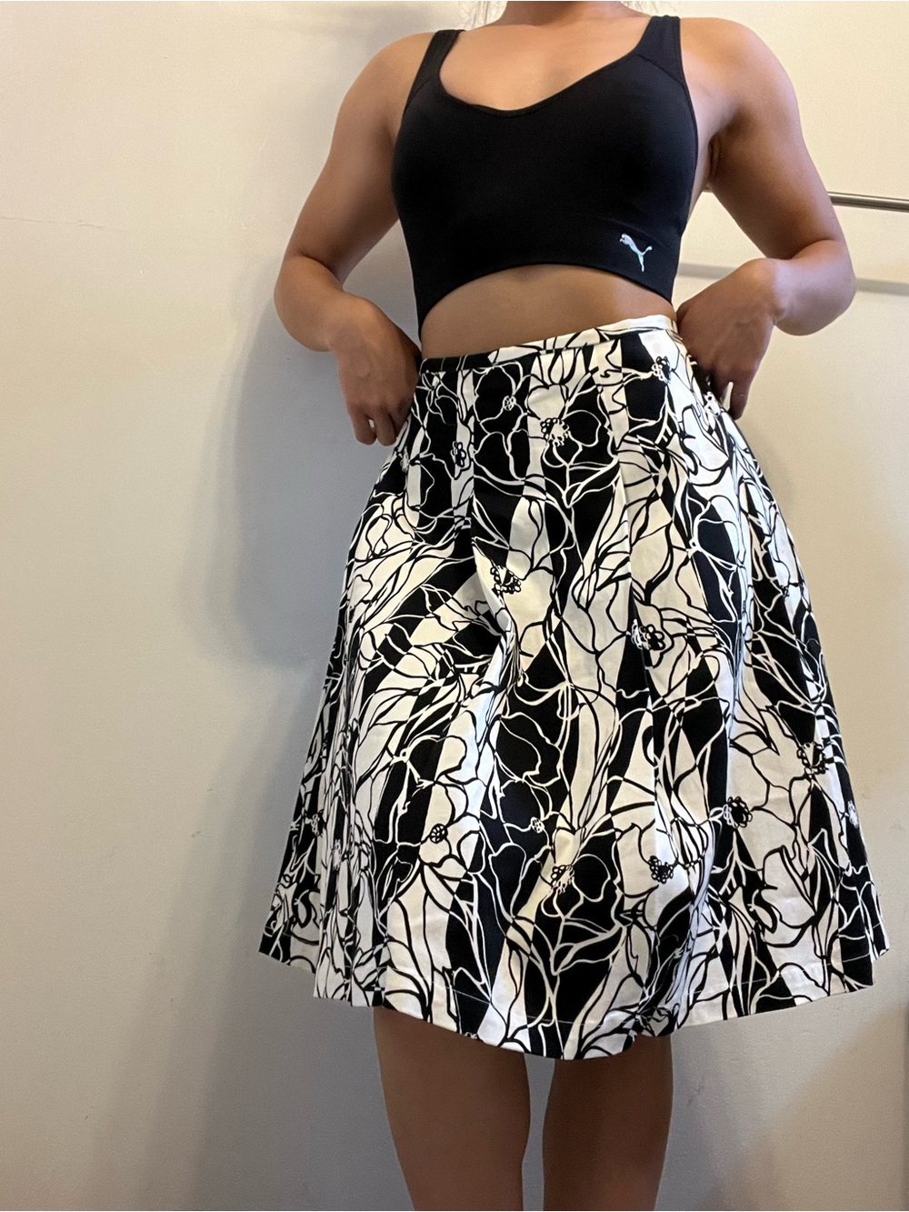 JY26 St. John Sport Skirt
